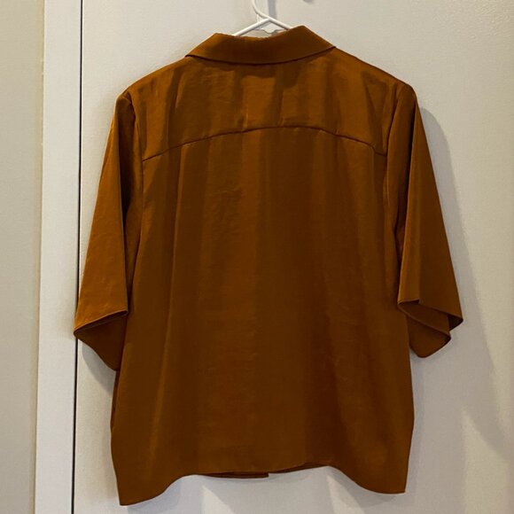 Aritzia Wilfred Beso Shirt | RICH CHESTNUT | Size L - Picture 3 of 4